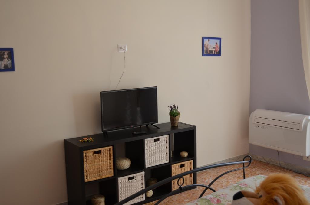Holiday Home Zia Gina Ρώμη Δωμάτιο φωτογραφία