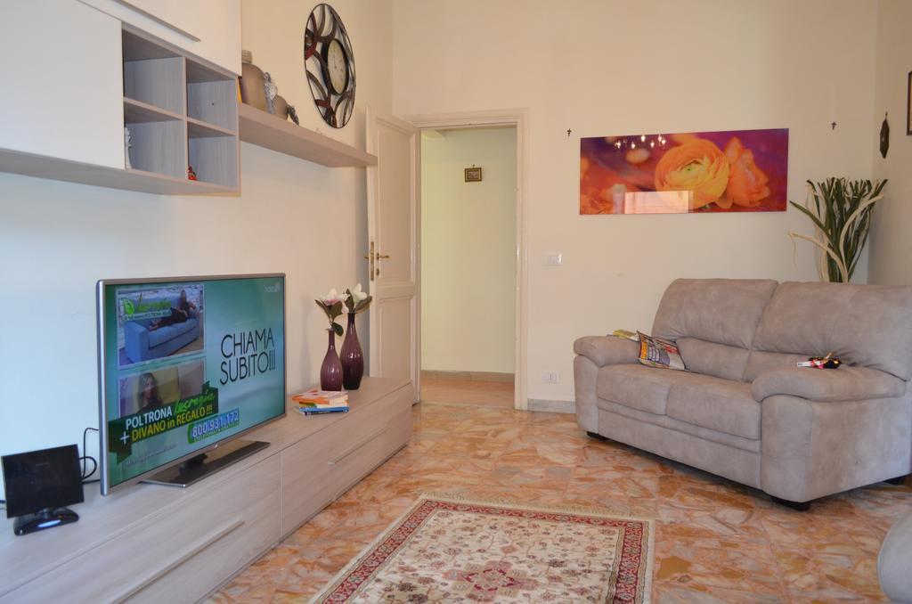 Holiday Home Zia Gina Ρώμη Δωμάτιο φωτογραφία